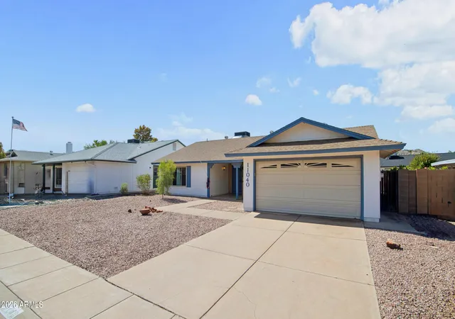 Photo 3 of Single family home for sale at 11040 S Tomah St, Phoenix, AZ 85044 | MLS# 7069679 | Listing updated on 2026-10-03