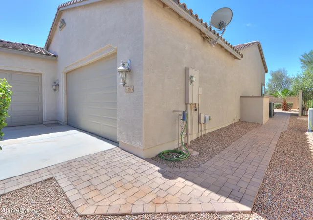 Photo 3 of Single family home for sale at 305 N Rainbow Way, Casa Grande, AZ 85194 | MLS# 7078359 | Listing updated on 2026-09-11