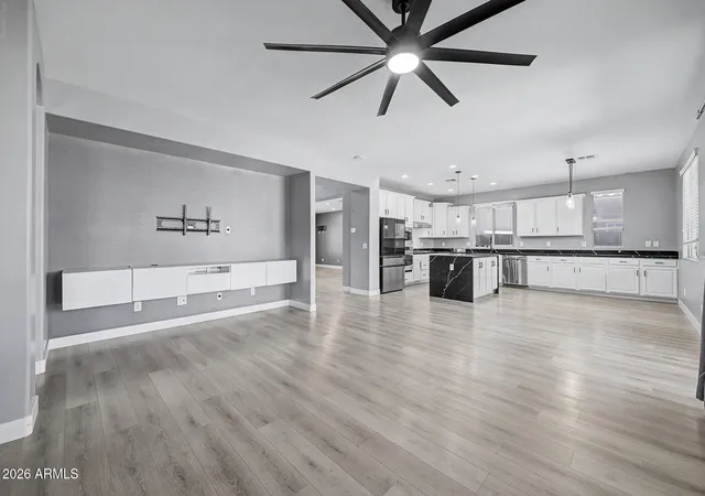 Photo 4 of Single family home for sale at 250 W Yellow Wood Ave, San Tan Valley, AZ 85140 | MLS# 7074565 | Listing updated on 2026-09-17