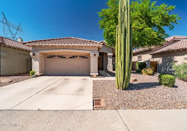 Photo 1 of Single family home for sale at 30856 N 42nd Place, Cave Creek, AZ 85331 | MLS# 7075418 | Listing updated on 2026-09-13