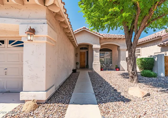 Photo 2 of Single family home for sale at 30856 N 42nd Place, Cave Creek, AZ 85331 | MLS# 7075418 | Listing updated on 2026-09-13