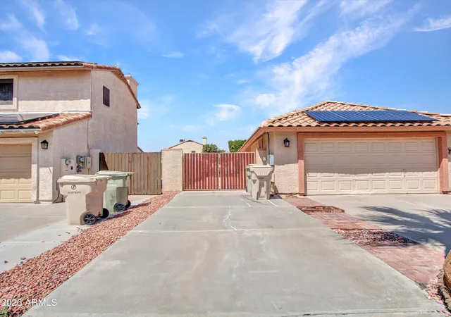 Photo 3 of Sale Pending at 5424 W Cochise Dr, Glendale, AZ 85302 | MLS# 7075164 | Listing updated on 2026-09-10