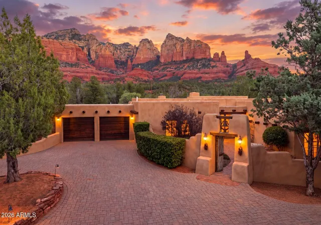 Photo 1 of Single family home for sale at 350 Navajo Trl, Sedona, AZ 86336 | MLS# 7077660 | Listing updated on 2026-09-11