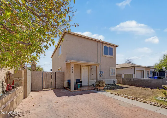 Photo 19 of Single family home for sale at 945 W Cocopah St, Phoenix, AZ 85007 | MLS# 7078486 | Listing updated on 2026-09-11
