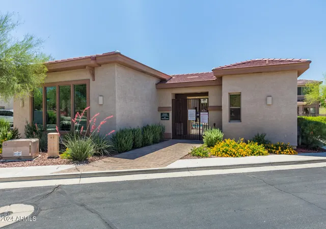 Photo 36 of Townhouse for sale at 42424 N Gavilan Peak Pkwy #42206, Anthem, AZ 85086 | MLS# 7074607 | Listing updated on 2026-09-08