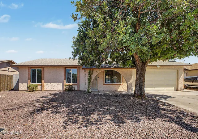 Photo 2 of Single family home for sale at 5210 W Lupine Ave, Glendale, AZ 85304 | MLS# 7076391 | Listing updated on 2026-09-05