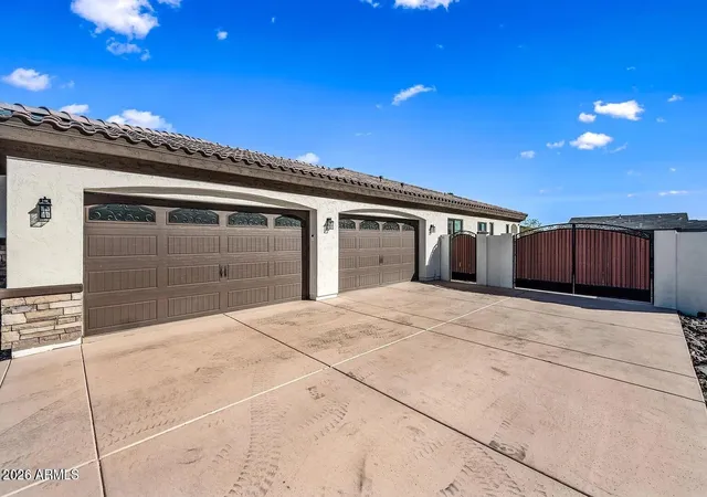 Photo 3 of Single family home for sale at 18211 W Marshall Ct, Litchfield Park, AZ 85340 | MLS# 7070336 | Listing updated on 2026-09-11