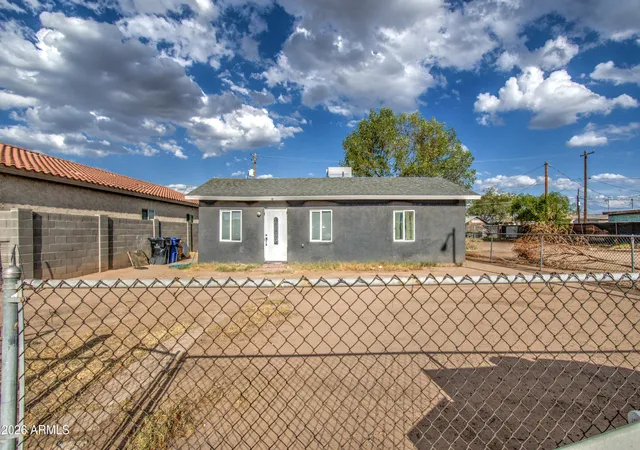 Photo 1 of Single family home for sale at 1613 S 5th St, Phoenix, AZ 85004 | MLS# 7070589 | Listing updated on 2026-09-13