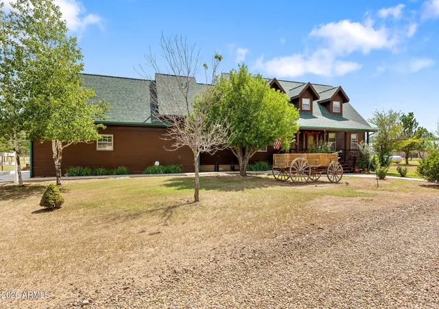Photo 3 of Single family home for sale at 1837 Canyon Crk Ln, Heber, AZ 85928 | MLS# 7079200 | Listing updated on 2026-09-12