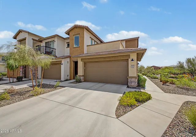 Listing Photo 1 - Condo for sale in building located at 5100 E Rancho Paloma Dr, Cave Creek, AZ 85331 - Unit #2052