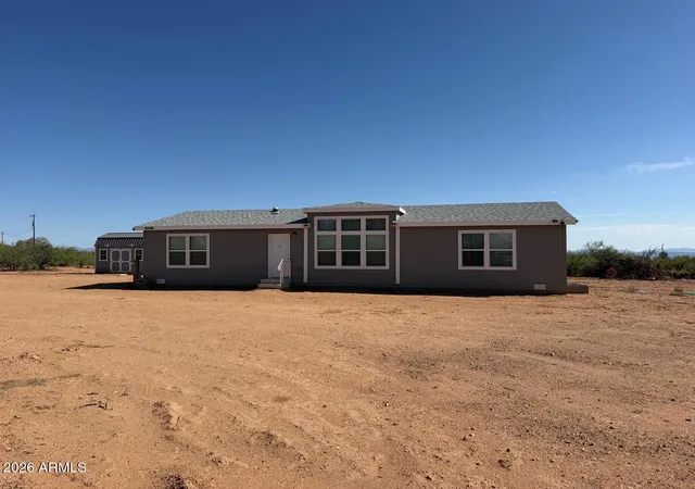 Photo 2 of Manufactured home for sale at 6527 E Galahad Ln, Hereford, AZ 85615 | MLS# 7073962 | Listing updated on 2026-09-30