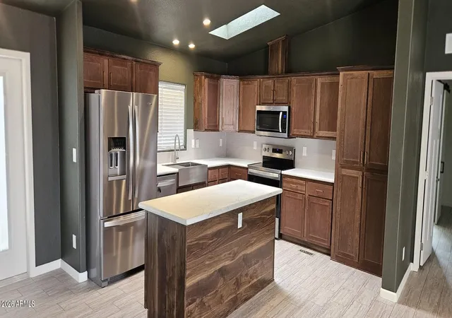 Photo 3 of Manufactured home for sale at 6527 E Galahad Ln, Hereford, AZ 85615 | MLS# 7073962 | Listing updated on 2026-09-30