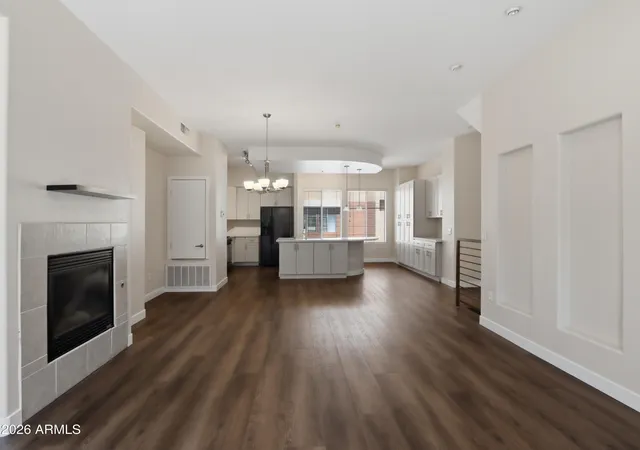 Photo 4 of Townhouse for sale at 6605 N 93rd Avenue #1021, Glendale, AZ 85305 | MLS# 7073906 | Listing updated on 2026-09-03
