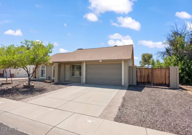 Photo 2 of Sale Pending at 6321 W Sierra St, Glendale, AZ 85304 | MLS# 7074511 | Listing updated on 2026-09-24