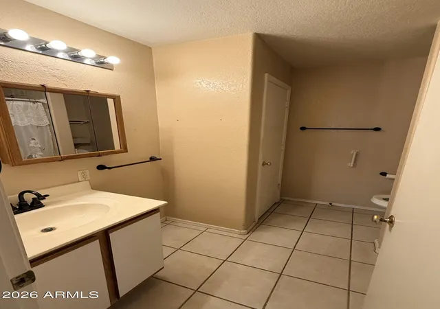 Photo 3 of Single family home for sale at 7117 W Preston Ln, Phoenix, AZ 85043 | MLS# 7076047 | Listing updated on 2026-09-07