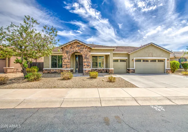 Photo 3 of Single family home for sale at 16205 W Cocopah St, Goodyear, AZ 85338 | MLS# 7075400 | Listing updated on 2026-10-10