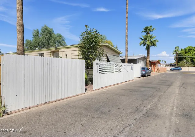 Photo 2 of Manufactured home for sale at 4375 W Missouri Ave #101, Glendale, AZ 85301 | MLS# 7078919 | Listing updated on 2026-09-18