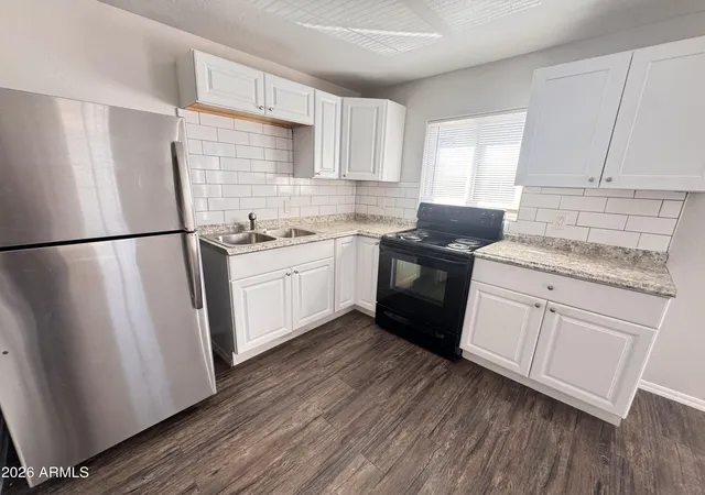 Photo 4 of Townhouse for sale at 1597 W Mountain View Rd, Phoenix, AZ 85021 | MLS# 7074457 | Listing updated on 2026-09-02