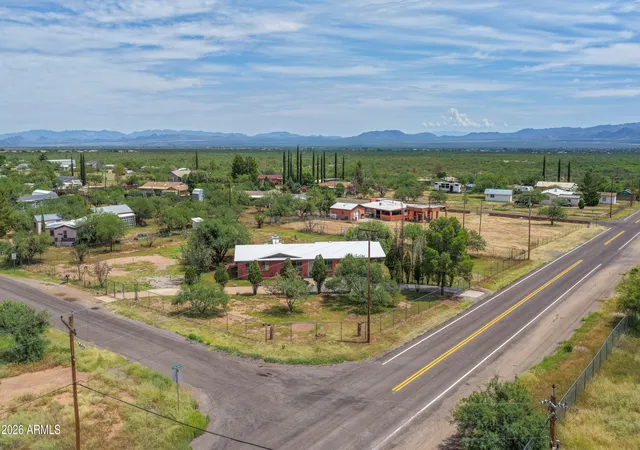 Photo 3 of Single family home for sale at 5151 S San Carlos Ave, Sierra Vista, AZ 85650 | MLS# 7075861 | Listing updated on 2026-09-14