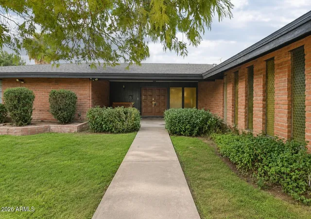 Photo 4 of Single family home for sale at 1042 E 3rd Street, Mesa, AZ 85203 | MLS# 7075402 | Listing updated on 2026-09-20