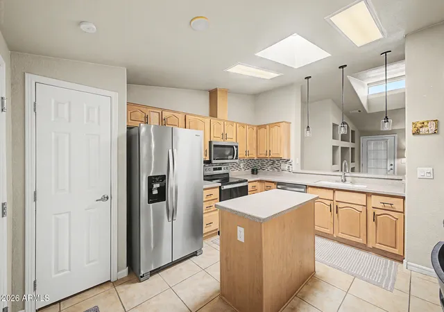 Photo 4 of Manufactured home for sale at 3301 S Goldfield Rd #2064, Apache Junction, AZ 85119 | MLS# 7078523 | Listing updated on 2026-09-15