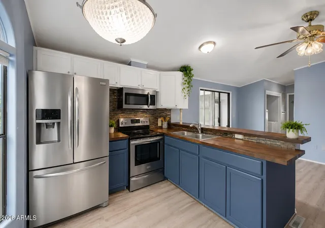 Photo 4 of Manufactured home for sale at 5735 E Mcdowell Rd #441, Mesa, AZ 85215 | MLS# 7071905 | Listing updated on 2026-09-07