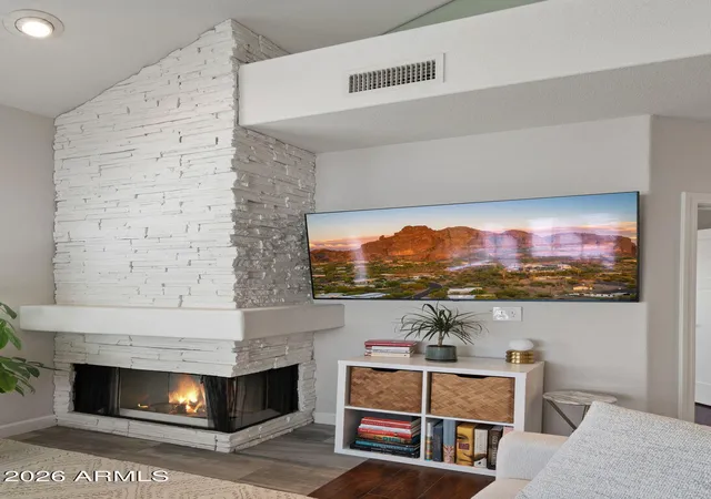 Photo 4 of Townhouse for sale at 7710 E Gainey Ranch Rd #211, Scottsdale, AZ 85258 | MLS# 7073645 | Listing updated on 2026-09-18