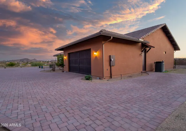 Photo 4 of Single family home for sale at 837 W Bralliar Rd, Wickenburg, AZ 85390 | MLS# 7073940 | Listing updated on 2026-09-02