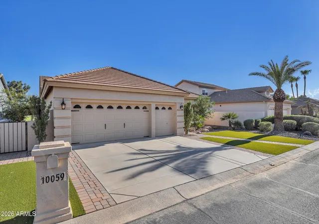 Photo 2 of Sale Pending at 10059 E Cedar Waxwing Dr, Sun Lakes, AZ 85248 | MLS# 7076496 | Listing updated on 2026-09-12