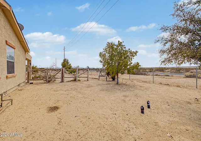 Photo 36 of Manufactured home for sale at 35430 W Steinway Dr, Arlington, AZ 85322 | MLS# 7077041 | Listing updated on 2026-09-13