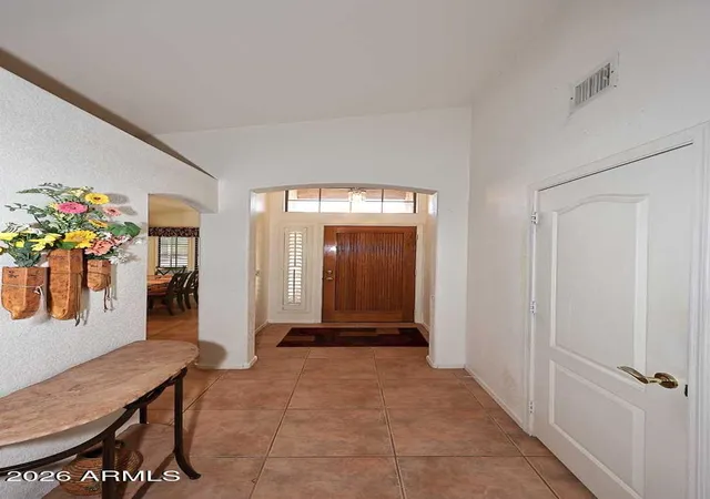 Photo 4 of Single family home for sale at 9801 N Sunrise Cir, Fountain Hills, AZ 85268 | MLS# 7076414 | Listing updated on 2026-09-05