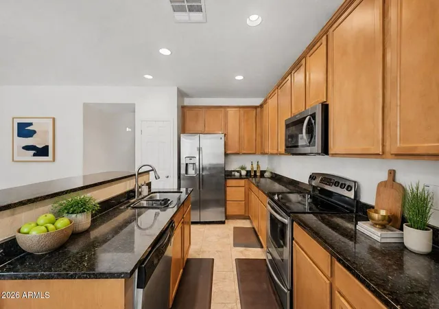 Photo 4 of Single family home for sale at 41189 W Capistrano Dr, Maricopa, AZ 85138 | MLS# 7076263 | Listing updated on 2026-09-05