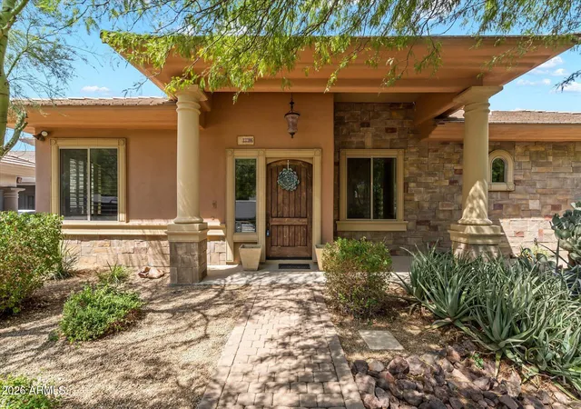 Photo 2 of Single family home for sale at 33306 N 53rd Place, Cave Creek, AZ 85331 | MLS# 7074133 | Listing updated on 2026-09-14