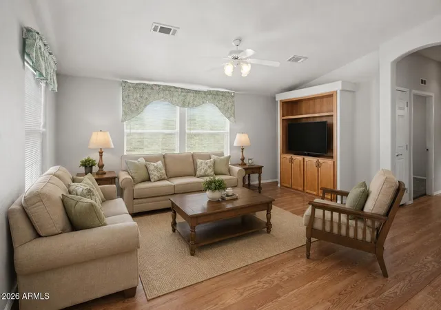 Photo 3 of Manufactured home for sale at 201 S Greenfield Rd #311, Mesa, AZ 85206 | MLS# 7074331 | Listing updated on 2026-09-02