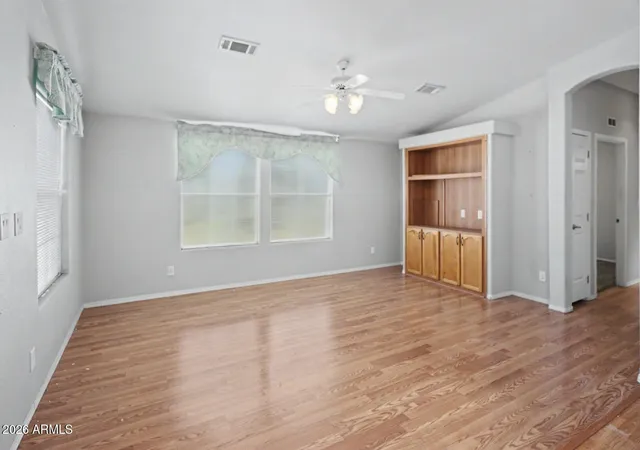 Photo 3 of Manufactured home for sale at 201 S Greenfield Rd #311, Mesa, AZ 85206 | MLS# 7074331 | Listing updated on 2026-09-02