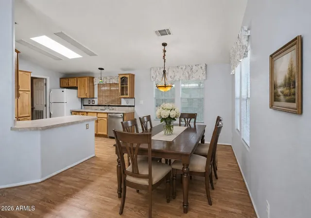 Photo 4 of Manufactured home for sale at 201 S Greenfield Rd #311, Mesa, AZ 85206 | MLS# 7074331 | Listing updated on 2026-09-02