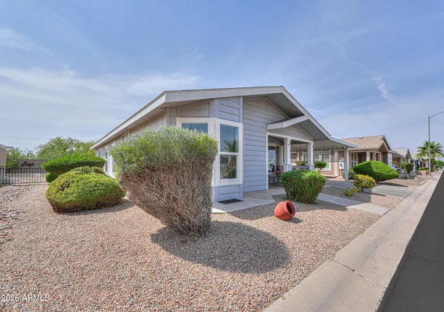 Photo 2 of Manufactured home for sale at 2263 N Trekell Rd #17, Casa Grande, AZ 85122 | MLS# 7075027 | Listing updated on 2026-09-18