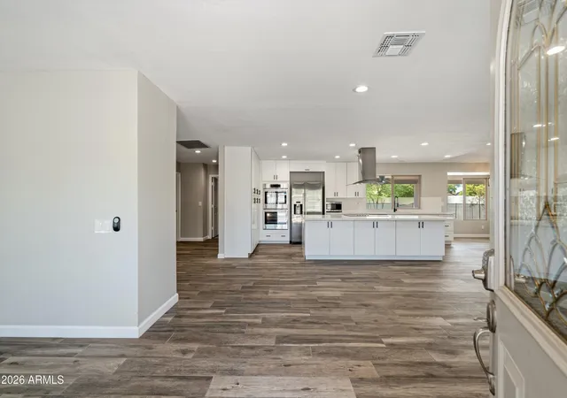 Photo 3 of Single family home for sale at 5227 E Paradise Ln, Scottsdale, AZ 85254 | MLS# 7078317 | Listing updated on 2026-10-12