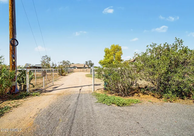 Photo 3 of Sale Pending at 26215 S 201st Way, Queen Creek, AZ 85142 | MLS# 7074139 | Listing updated on 2026-09-09