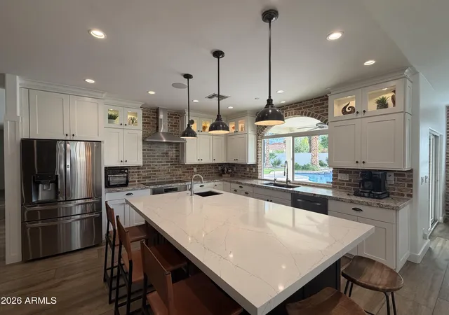 Photo 3 of Single Family Residence at 9195 N 101st Street, Scottsdale, AZ 85258 | MLS# 7073381 | | Sold on 2026-10-09