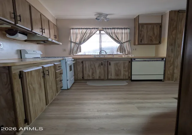 Photo 3 of Manufactured home for sale at 661 S Hawes Rd #101, Mesa, AZ 85208 | MLS# 7072381 | Listing updated on 2026-09-11