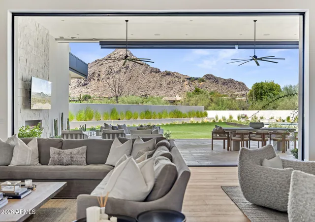 Photo 4 of Single family home for sale at 7700 N Invergordon Rd, Paradise Valley, AZ 85253 | MLS# 7078437 | Listing updated on 2026-09-11