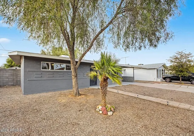 Photo 3 of Sale Pending at 11130 W Jersey Ave, Youngtown, AZ 85363 | MLS# 7072418 | Listing updated on 2026-10-07