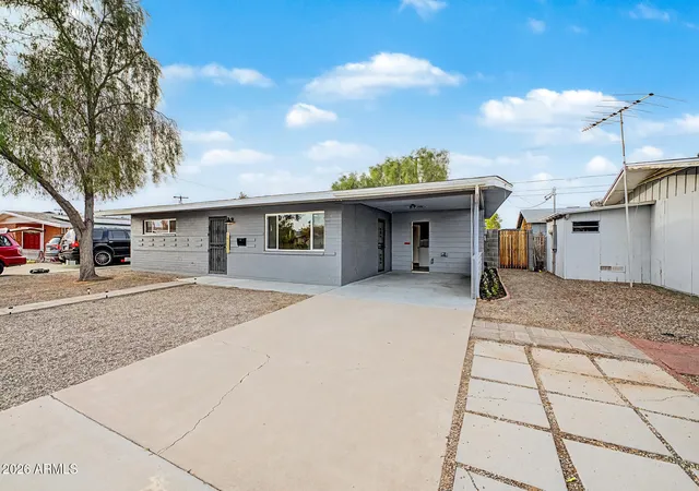 Photo 4 of Sale Pending at 11130 W Jersey Ave, Youngtown, AZ 85363 | MLS# 7072418 | Listing updated on 2026-10-07
