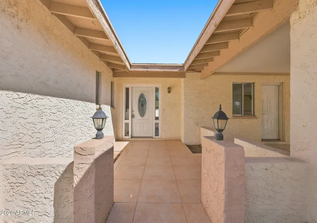 Photo 4 of Sale Pending at 1008 W Drummer Ave, Mesa, AZ 85210 | MLS# 7075542 | Listing updated on 2026-09-07