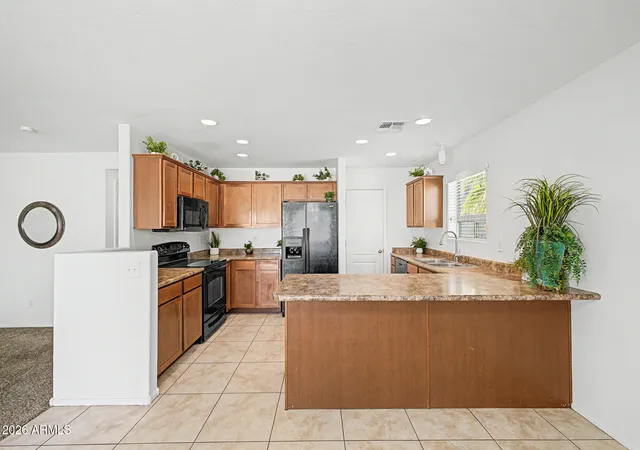 Photo 3 of Single family home for sale at 28981 N Coal Ave, San Tan Valley, AZ 85143 | MLS# 7072475 | Listing updated on 2026-10-09