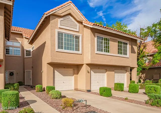 Photo 3 of Townhouse for sale at 1633 E Lakeside Dr #66, Gilbert, AZ 85234 | MLS# 7073875 | Listing updated on 2026-09-19