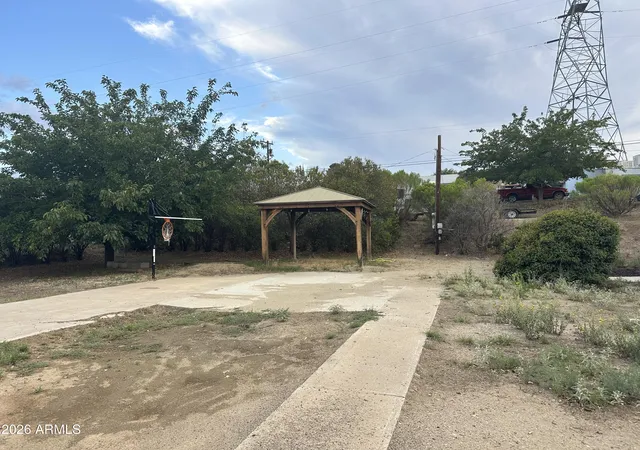 Photo 3 of Single family home for sale at 10486 S State Route 69, Mayer, AZ 86333 | MLS# 7072547 | Listing updated on 2026-09-01