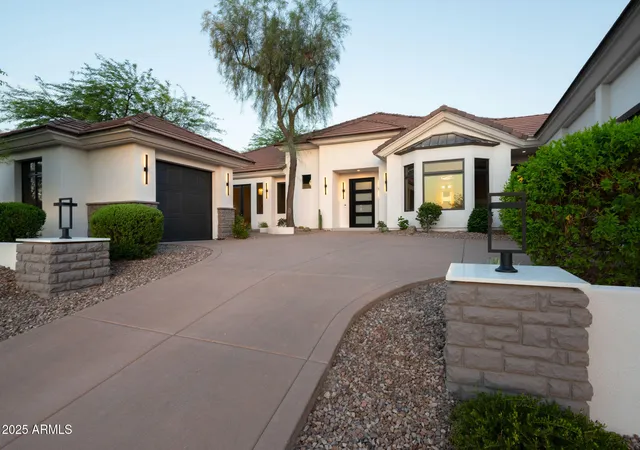 Photo 3 of Single family home for sale at 13610 N Sunflower Dr, Fountain Hills, AZ 85268 | MLS# 7073884 | Listing updated on 2026-09-15