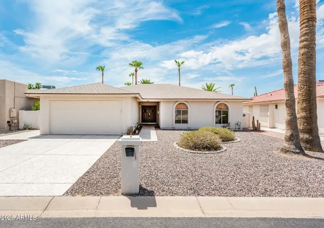 Photo 2 of Sale Pending at 26602 S Dartford Dr, Sun Lakes, AZ 85248 | MLS# 7074058 | Listing updated on 2026-09-02